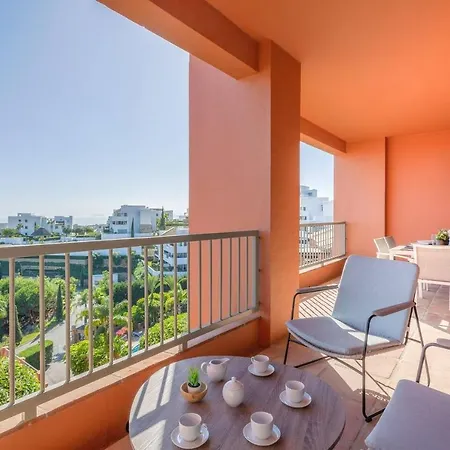Royal Apartment W/Shared Pool, Terrace &A/C Malaga Exterior photo