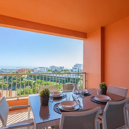 Royal Apartment W/Shared Pool, Terrace &A/C Malaga Exterior photo