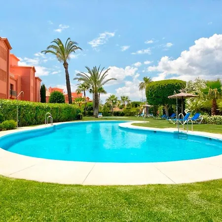 Royal Apartment W/Shared Pool, Terrace &A/C Malaga Exterior photo