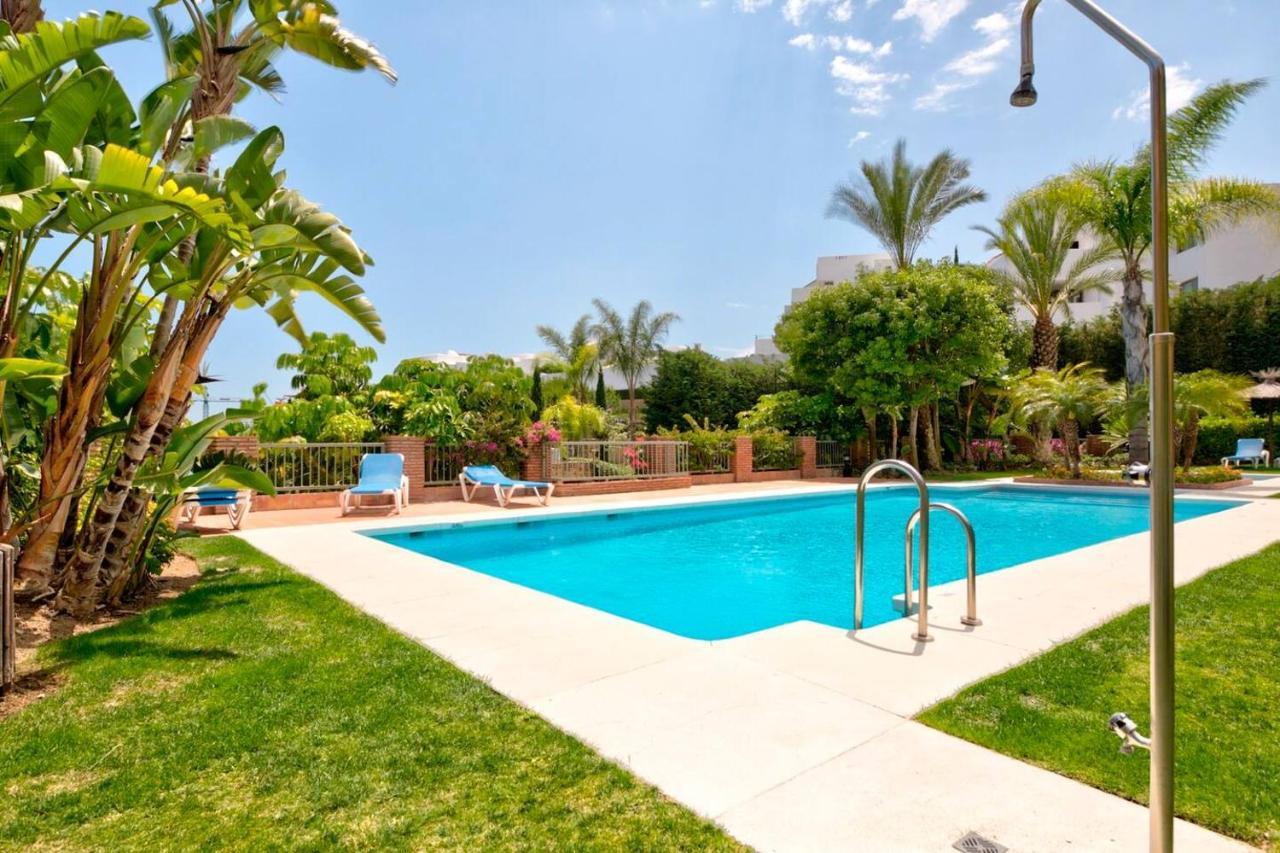 Apartament Royal W/shared Pool, Terrace &a/c *